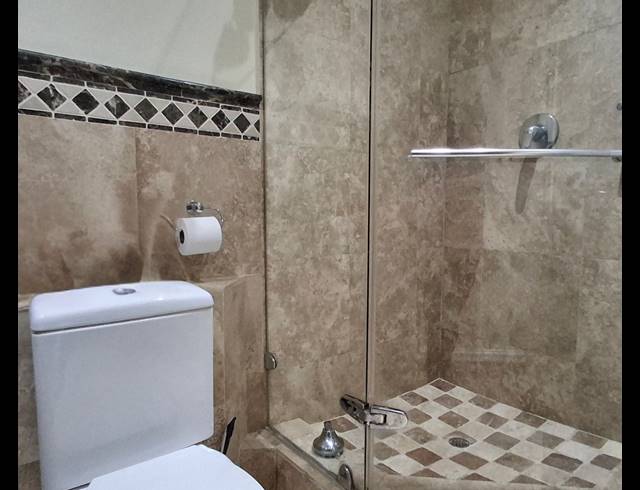 2 BEDROOM APARTMENT TO LET IN UMHLANGA CENTRAL